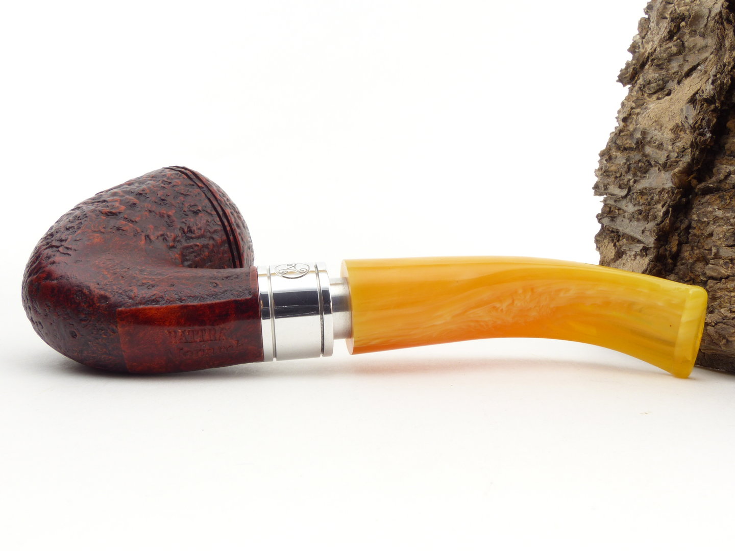 rattrays_monarch_15_sand_7