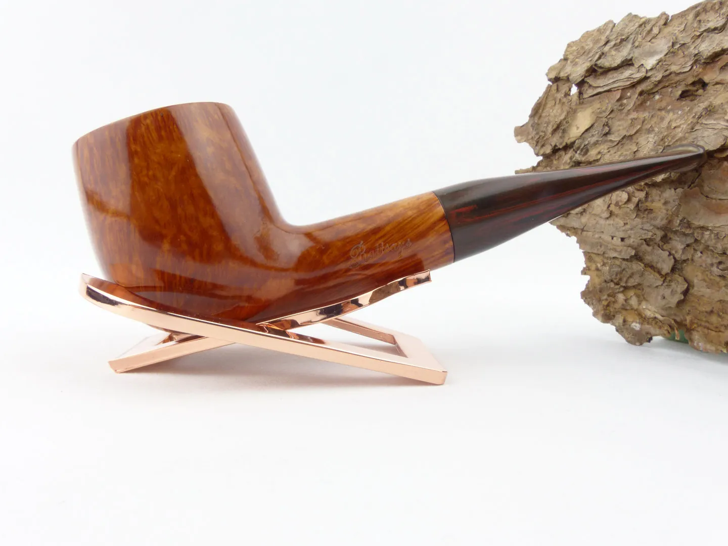 rattrays_pfeifenstaender_rose_3