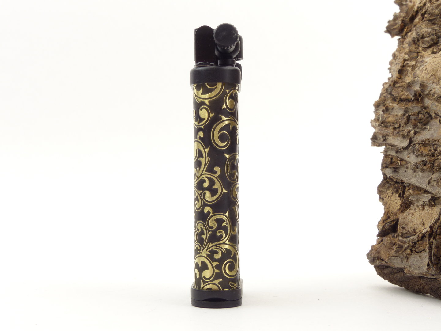 im_corona_old_boy_64-9535_4