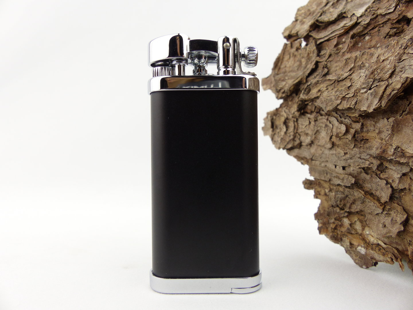 im-corona-ic-64-9111-c-old-boy_4