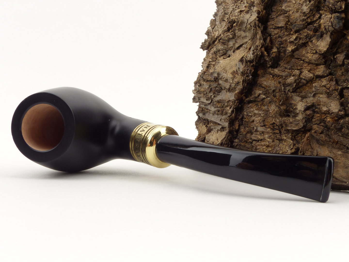 rattrays_majesty_177_black_5_1