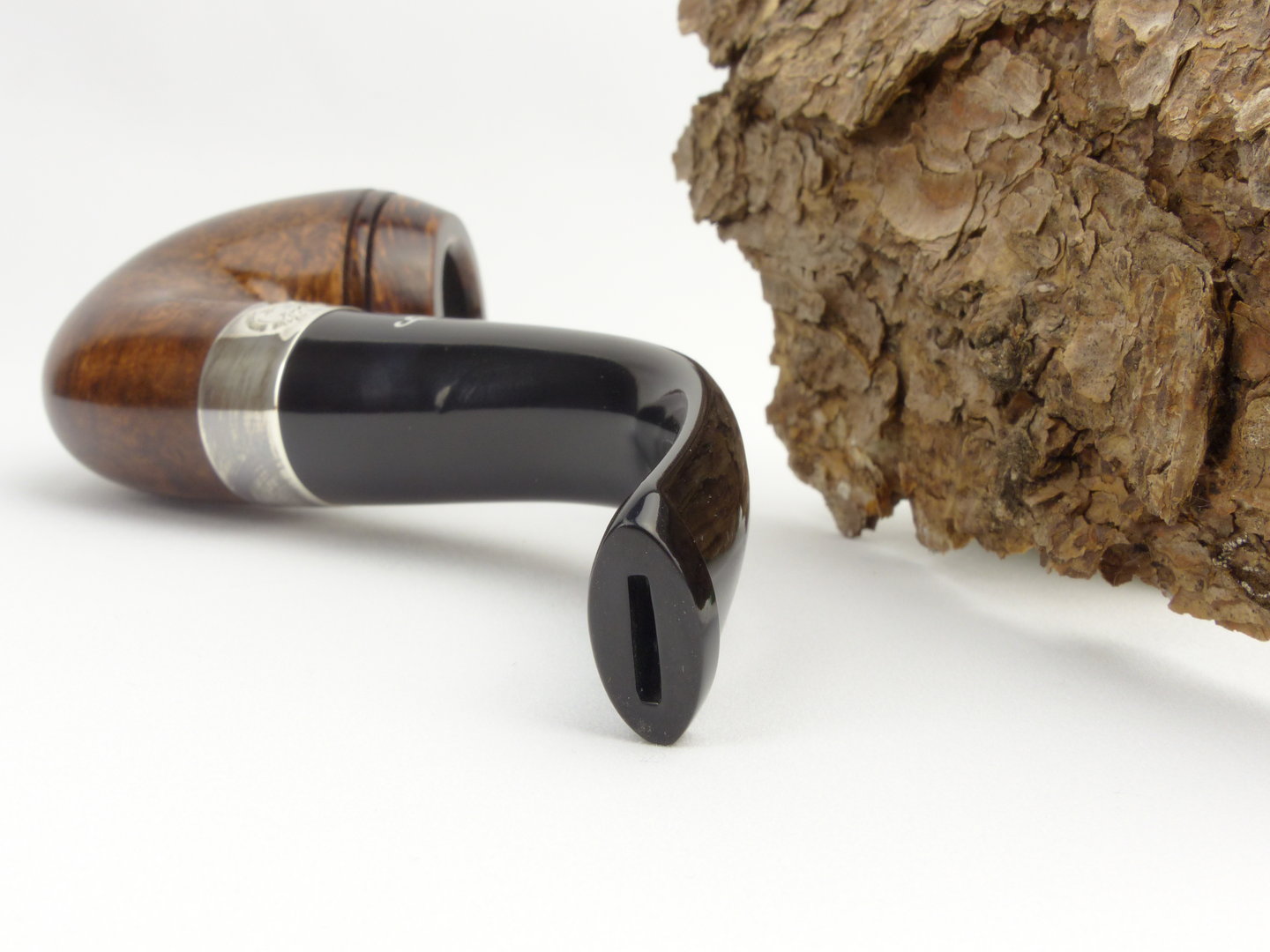 peterson_sherlock_holmes_baskerville_dark_ft_4