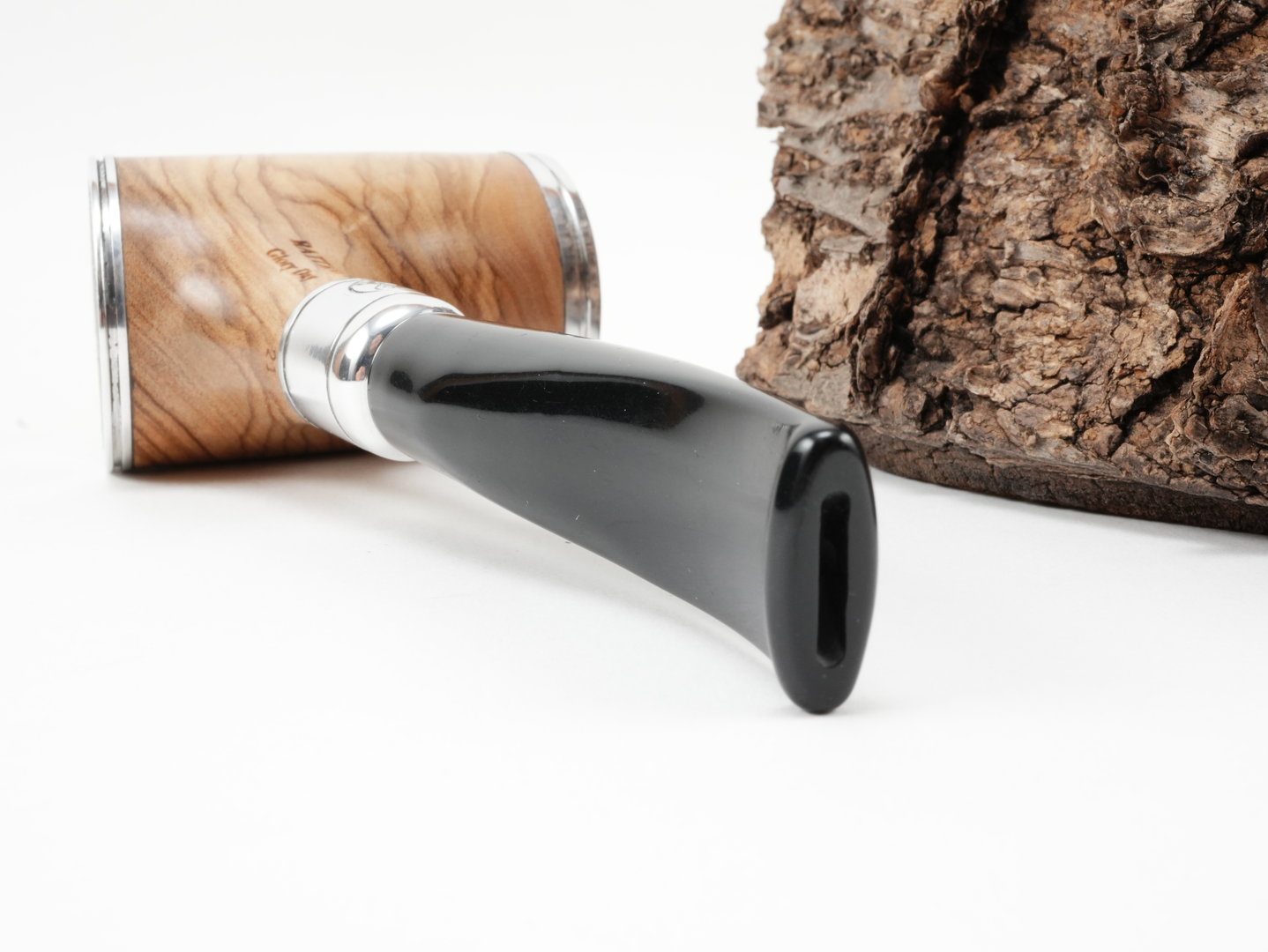 rattrays_glory_day_pfeife_cap_olive_smooth_4_1