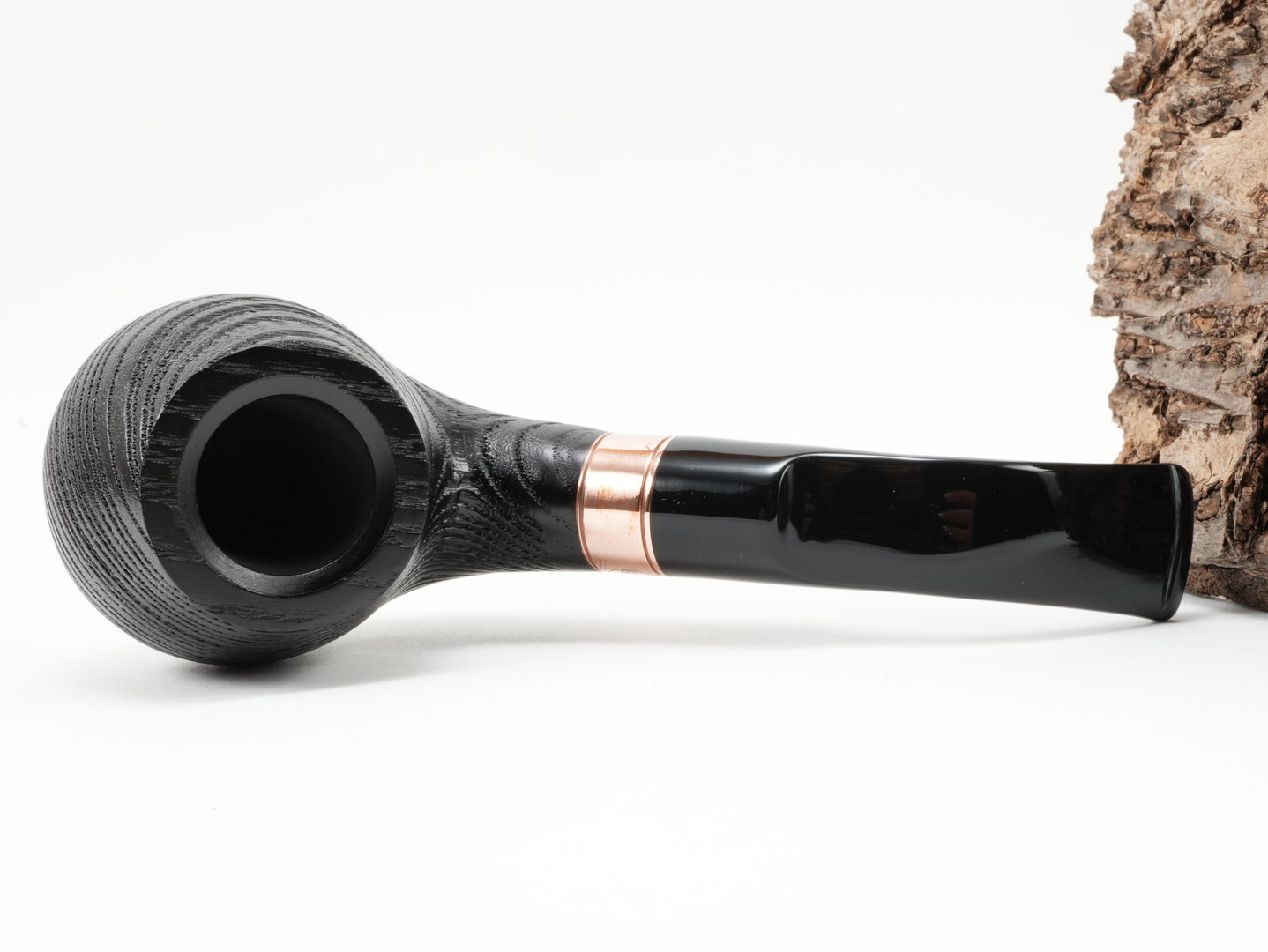 rattrays_distillery_107_G_black_6_1