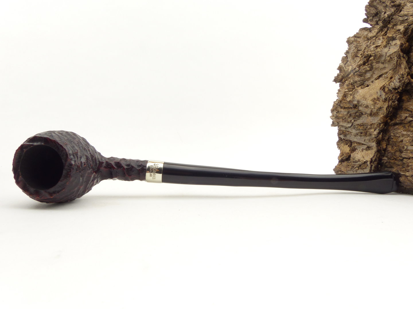 peterson_tavern_pipe_apple_6