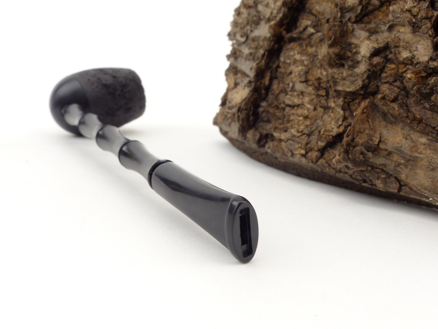 Tsuge_capito_metal_egg_black_4