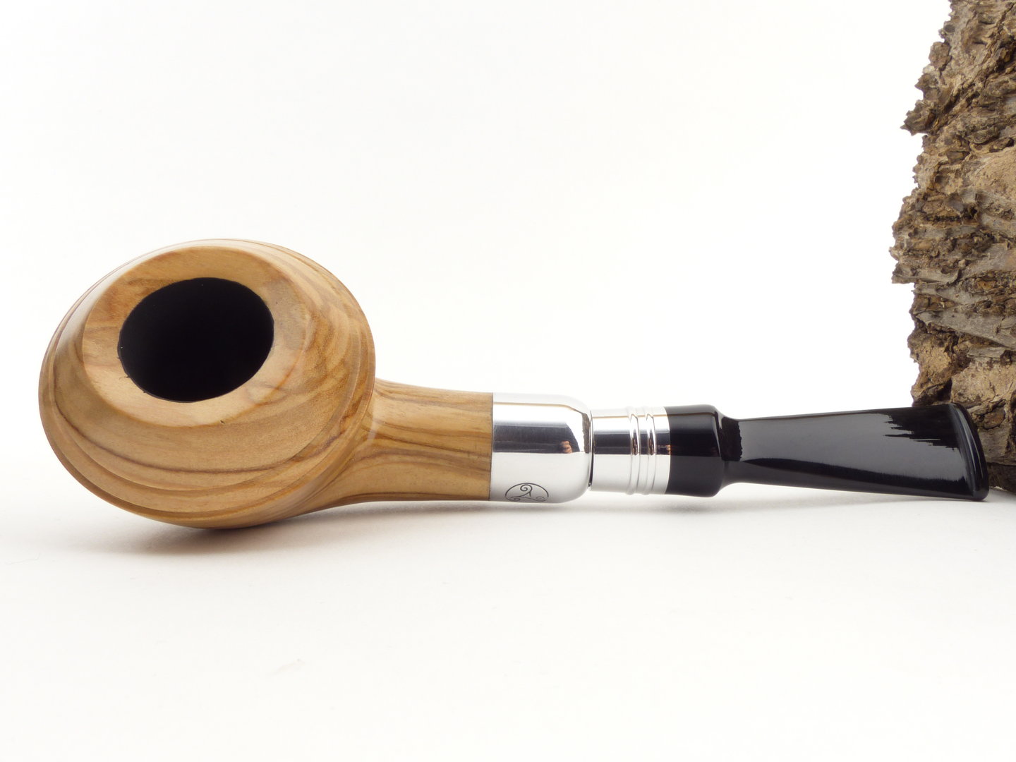 rattrays_sanctuary_161_olive_smooth_6