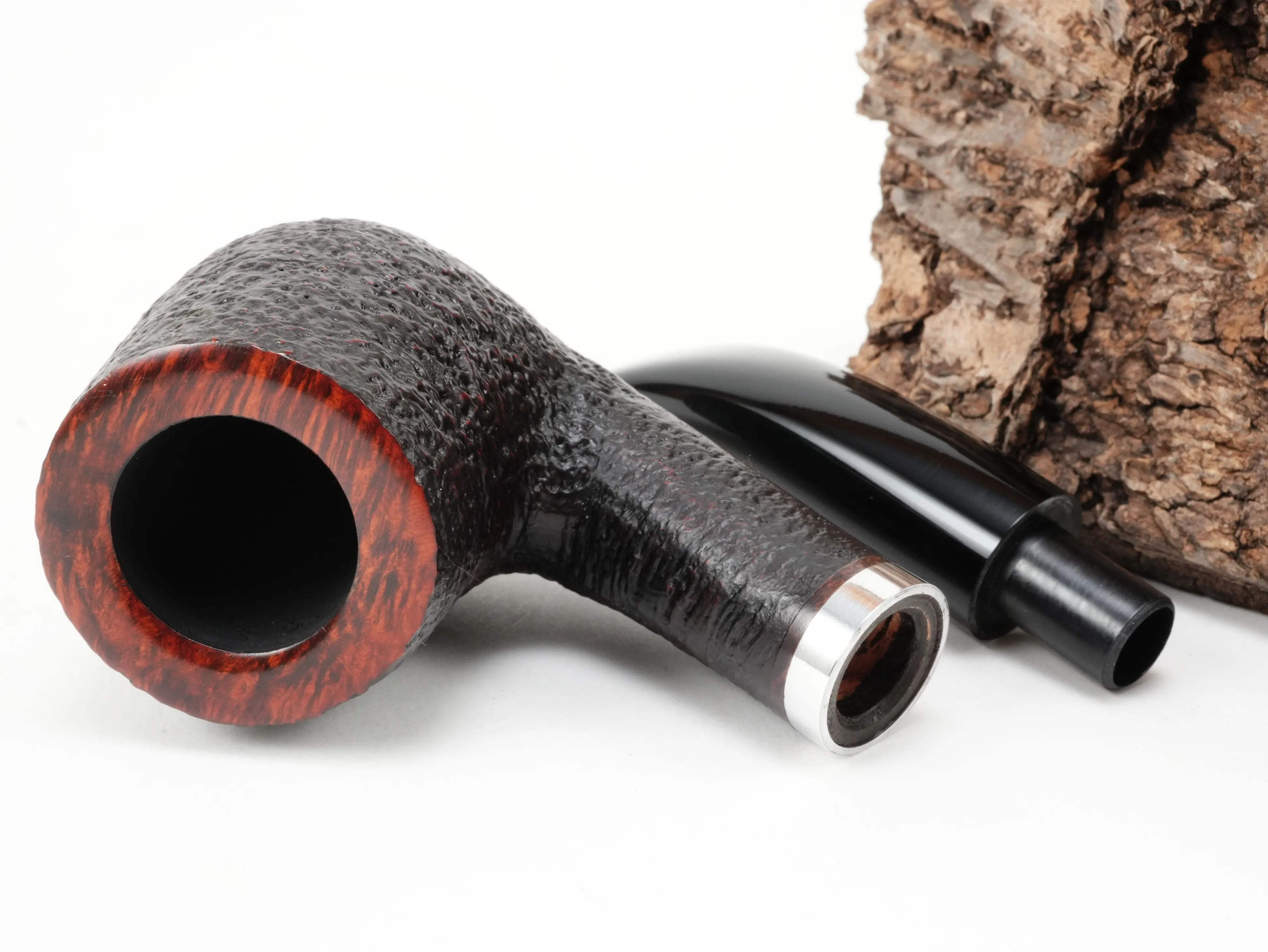 Zerlegte Stanwell København 246 Pfeife mit Blick auf die 9mm Filterbohrung und den Aluminiumring am Holmende