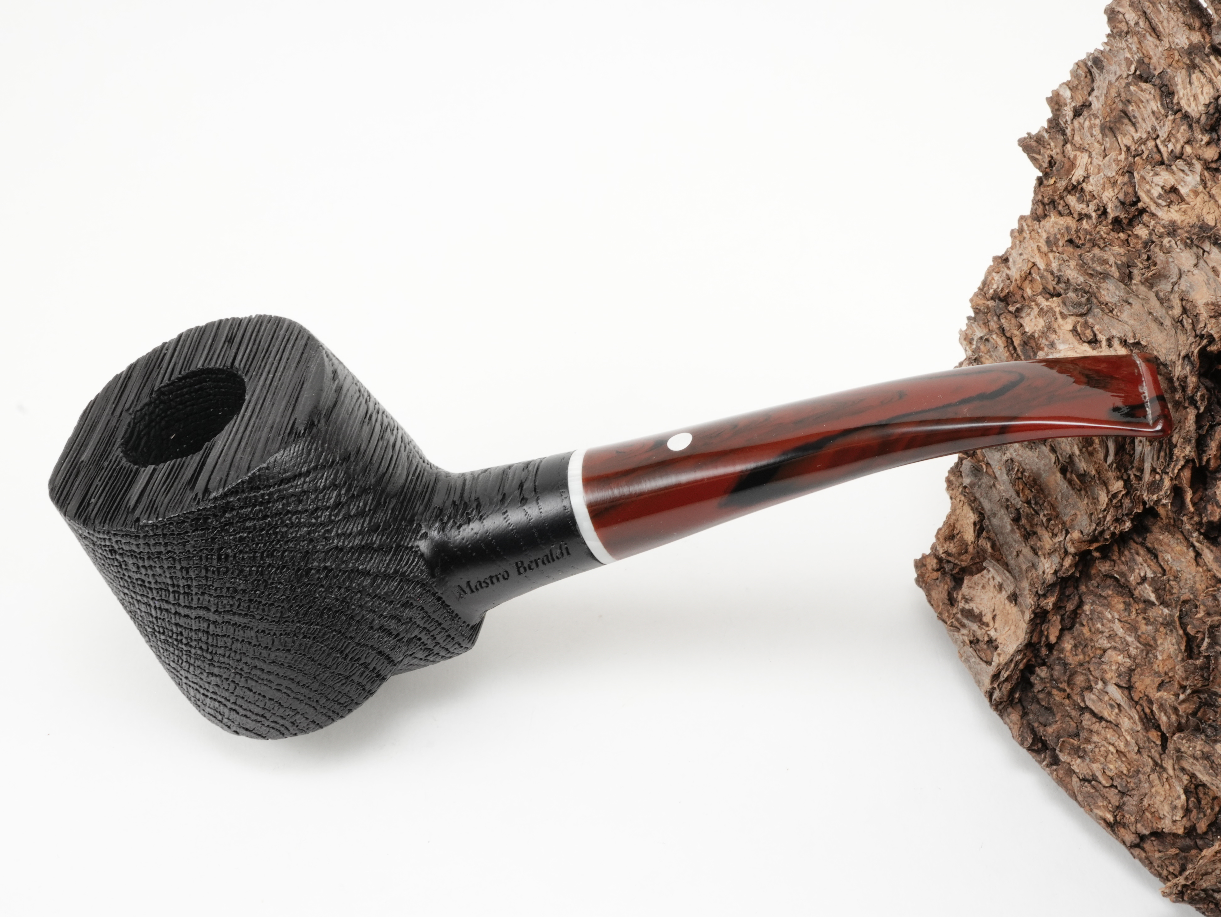 Mastro Beraldi Pfeife Mooreiche Giant #128