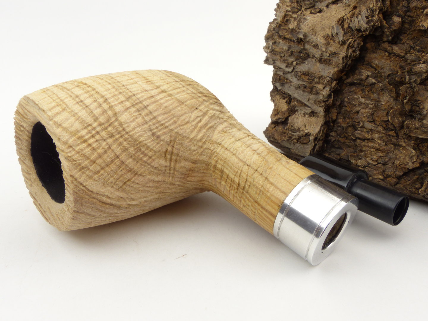 rattrays_coloss_147_olive_brushed_8_6