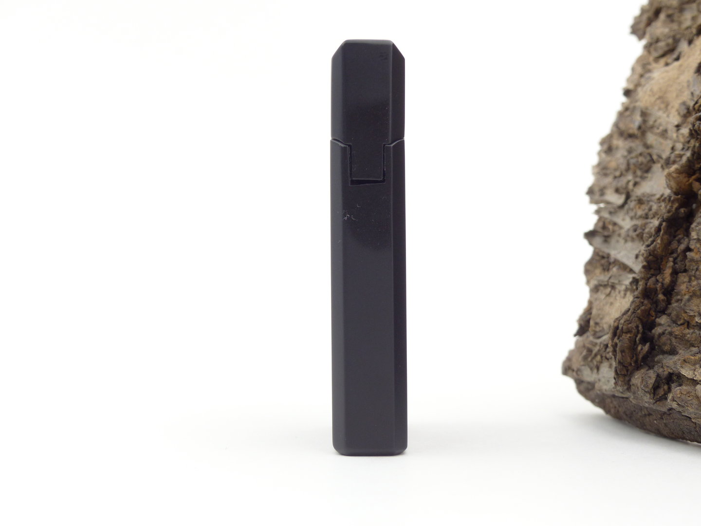 rattrays_lighter_bel_black_matt_4