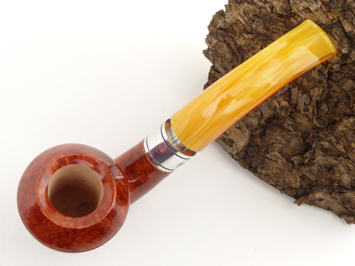 rattrays_monarch_15_light_3