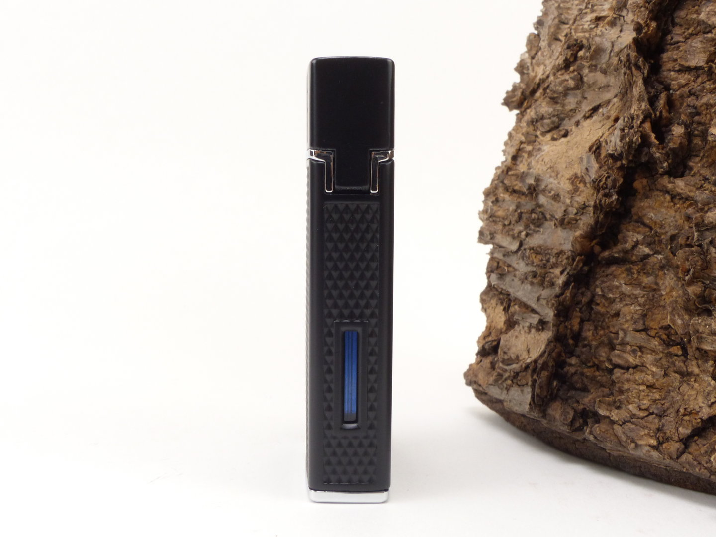 colibri_pfeifenfeuerzeug_schwarz_chrome_295501_4