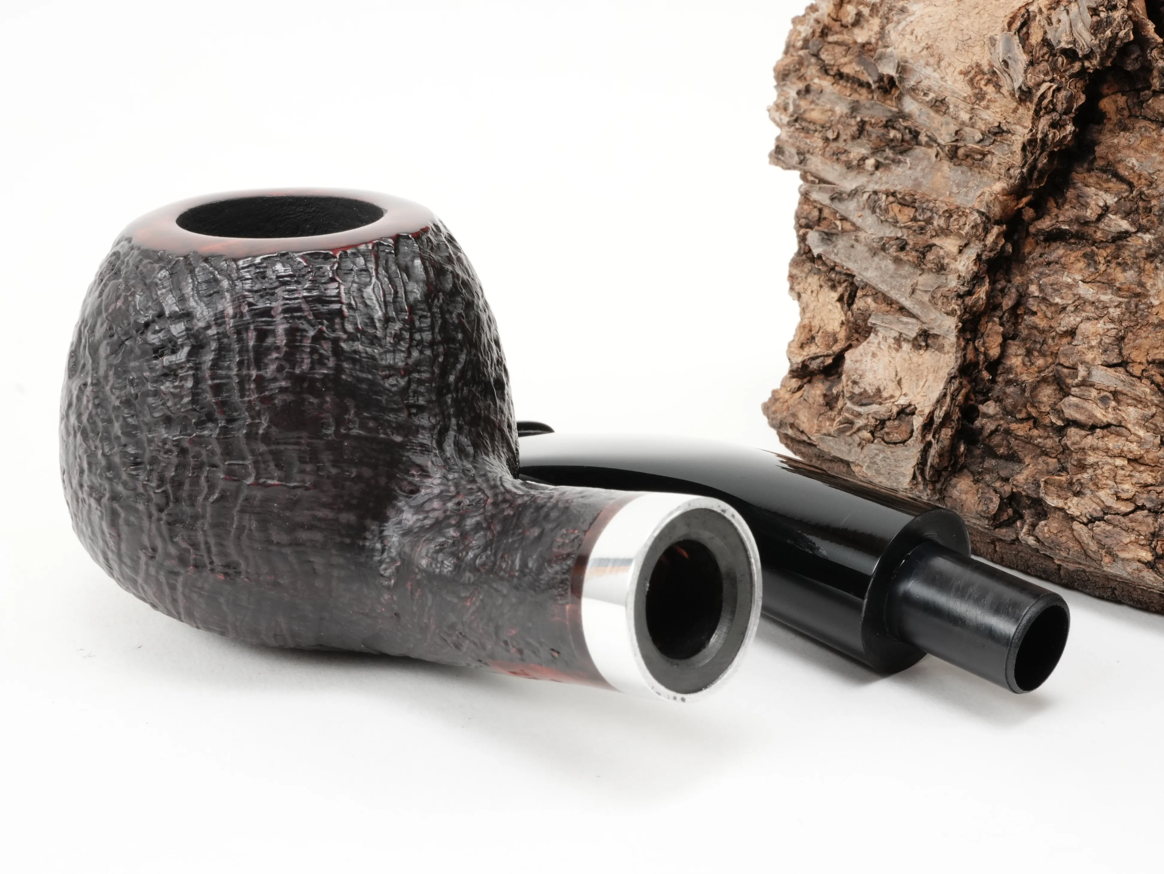 Zerlegte Stanwell København 109 Pfeife mit Blick auf die 9mm Filterbohrung und den Aluminiumring am Holmende
