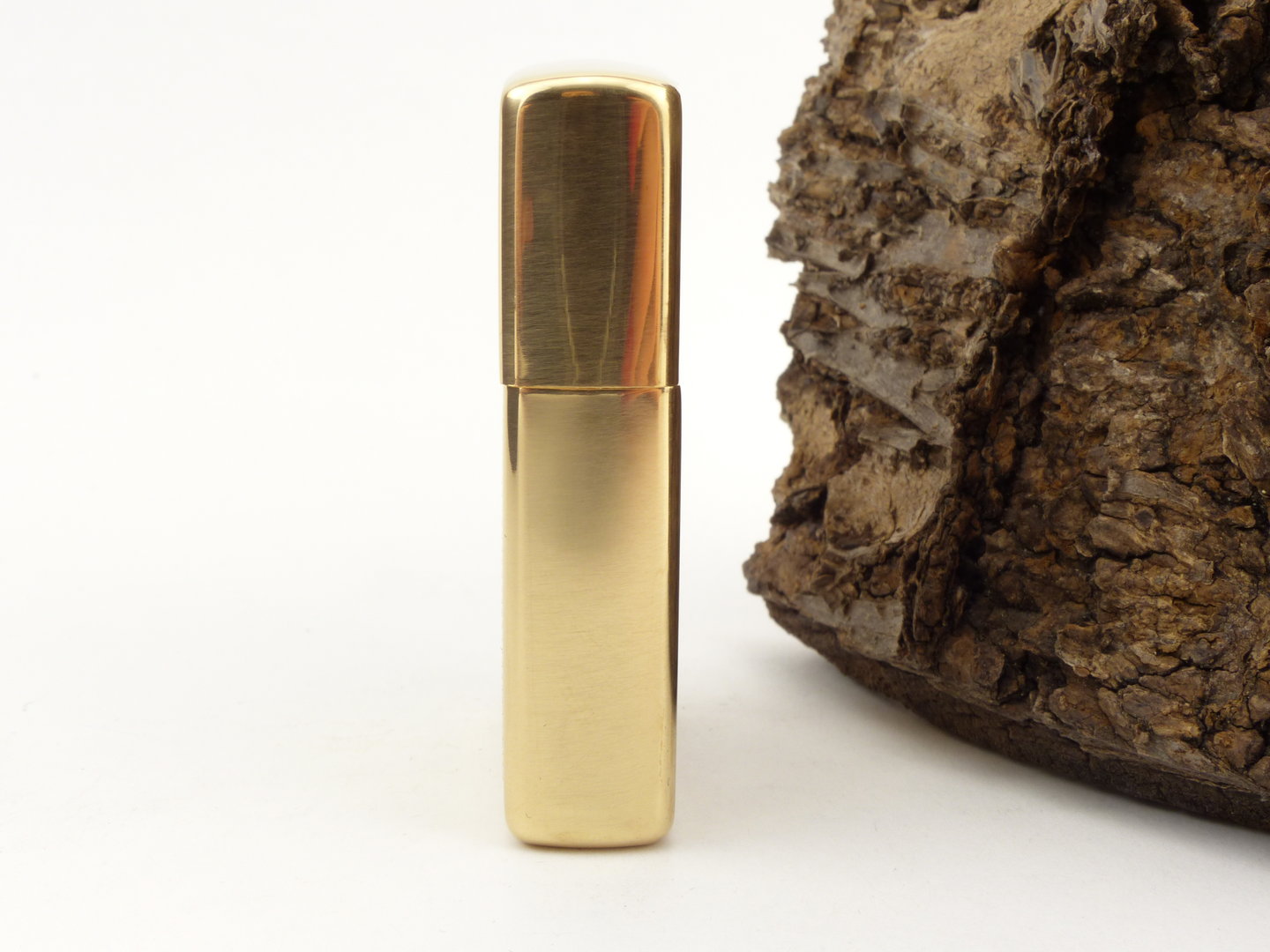 zippo_feuerzeug_venetian_brass_60000814_3