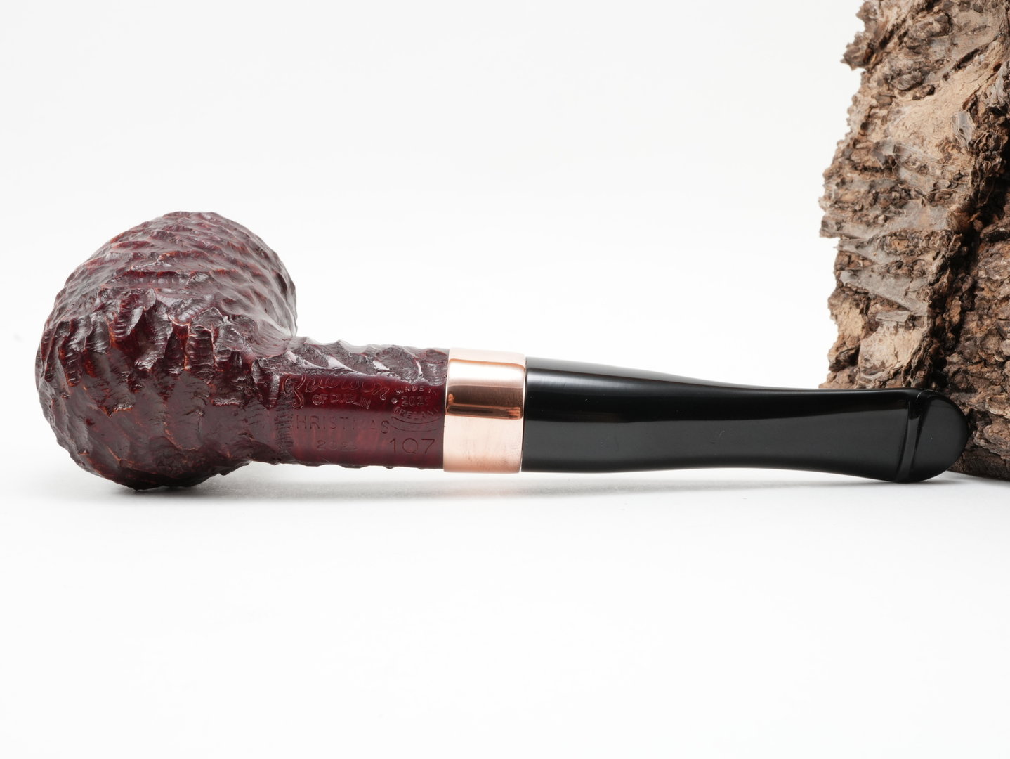 peterson_christmas_pipe_2025_rustic_107_7