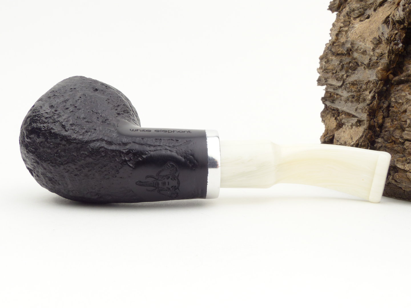 white_elephant_ebony_ivory_sand_3_7