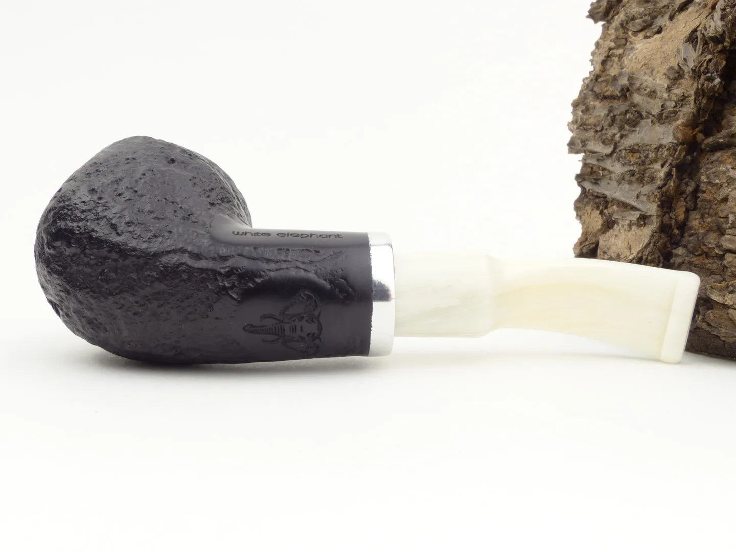 white_elephant_ebony_ivory_sand_3_7