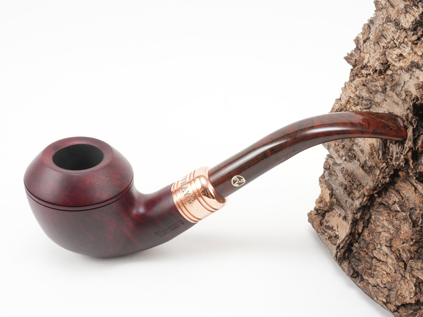 rattrays_yule_2025_red_1