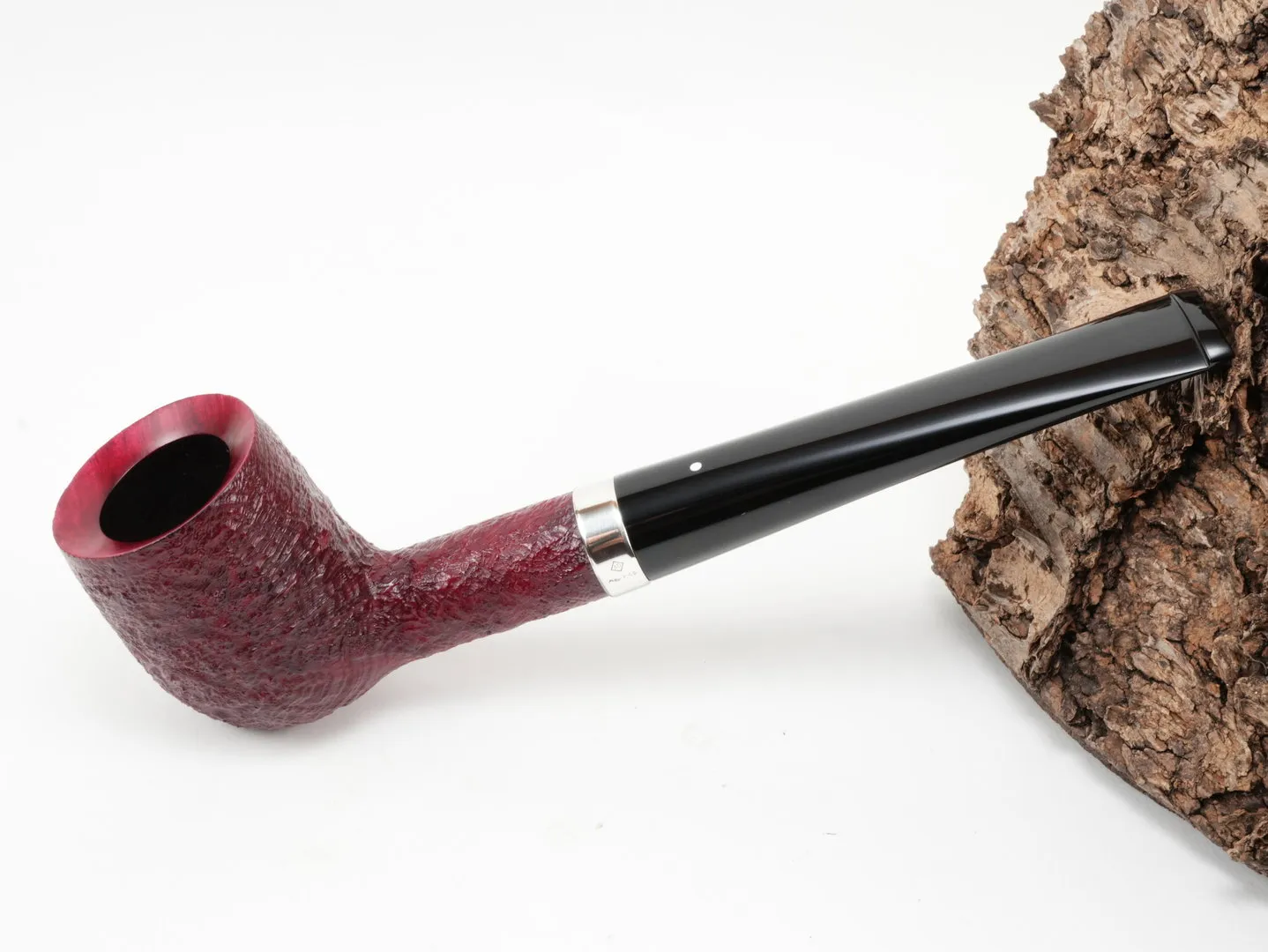 dunhill_ruby_bark_4303_F_9mm_46_1