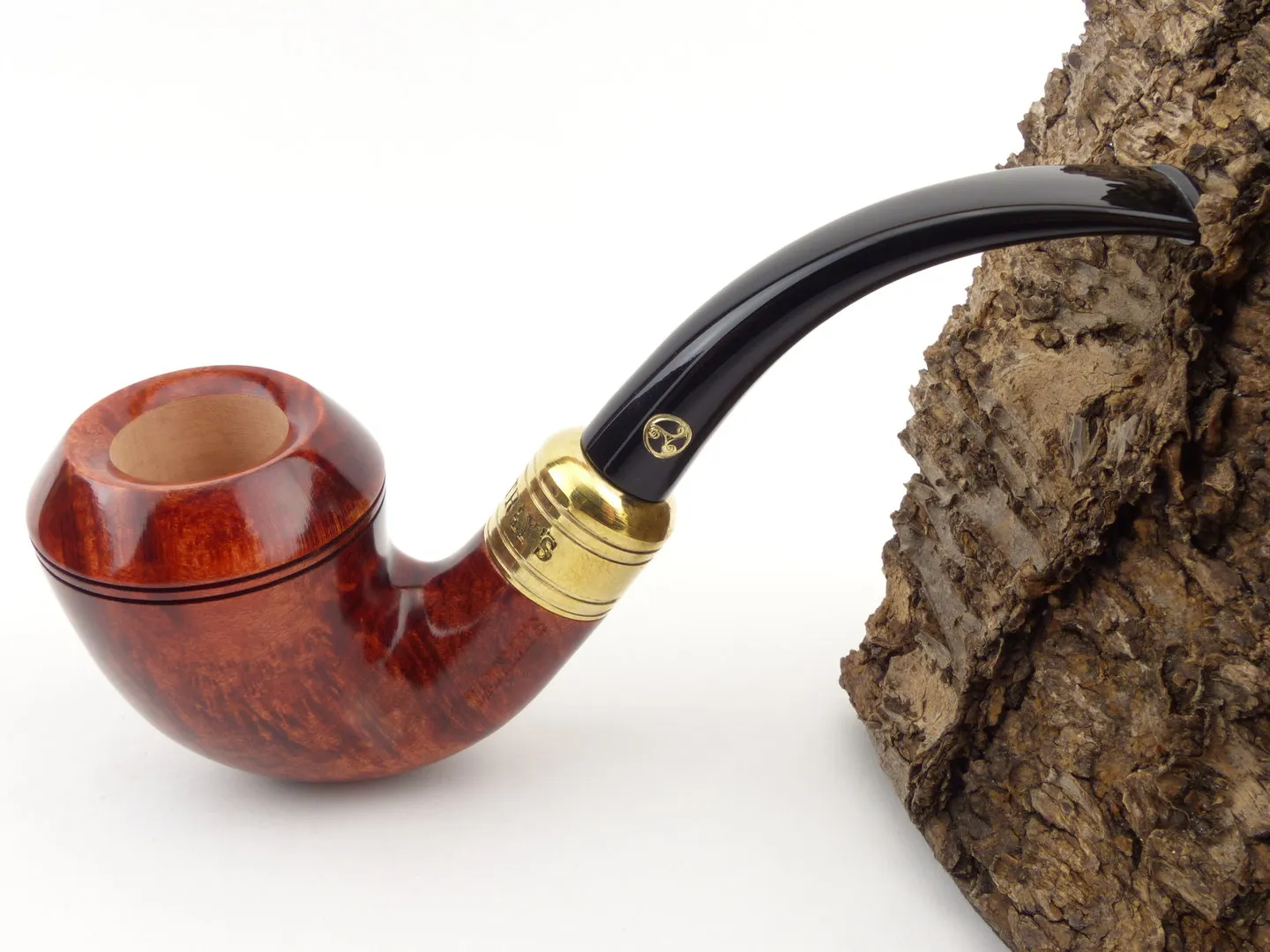 Rattray's Majesty Pfeife 15 light
