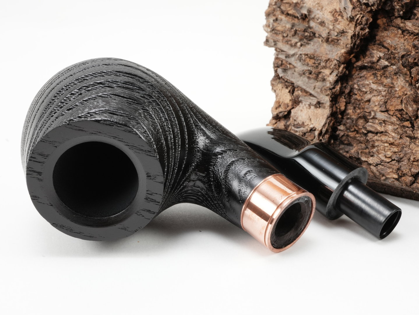 rattrays_distillery_107_G_black_8_1