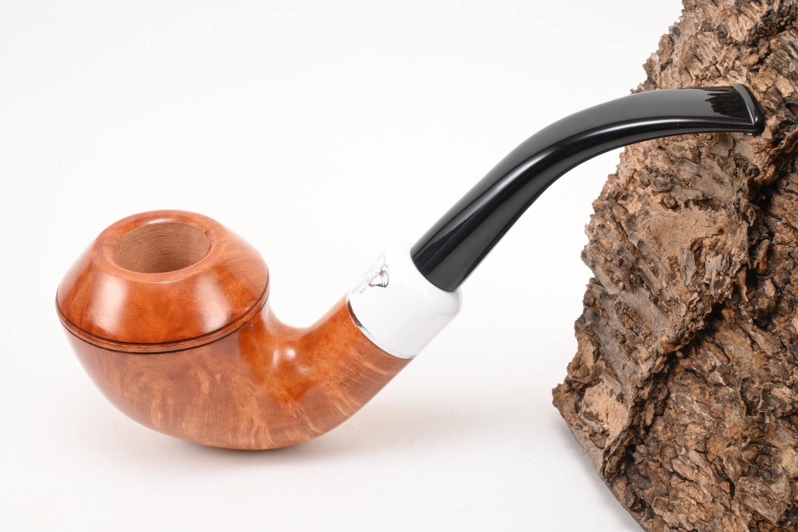 white_elephant_pipe_pfeife_kenya_light_18_1