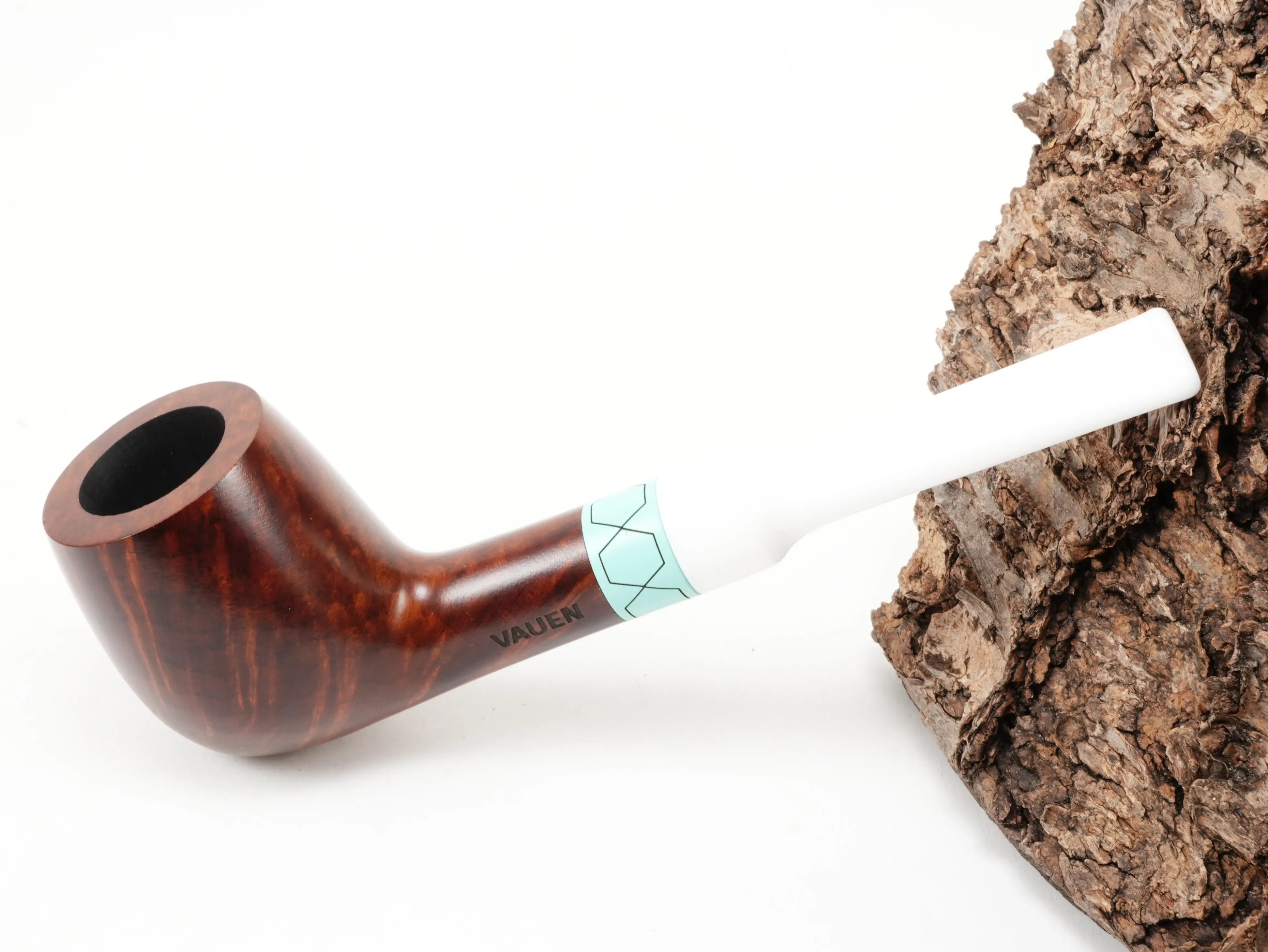 Vauen VELA 2403 Straight Billiard Pfeife aus Bruyèreholz mit türkisgrünem Zierring und weißem Acrylmundstück – Titelbild schräg von oben