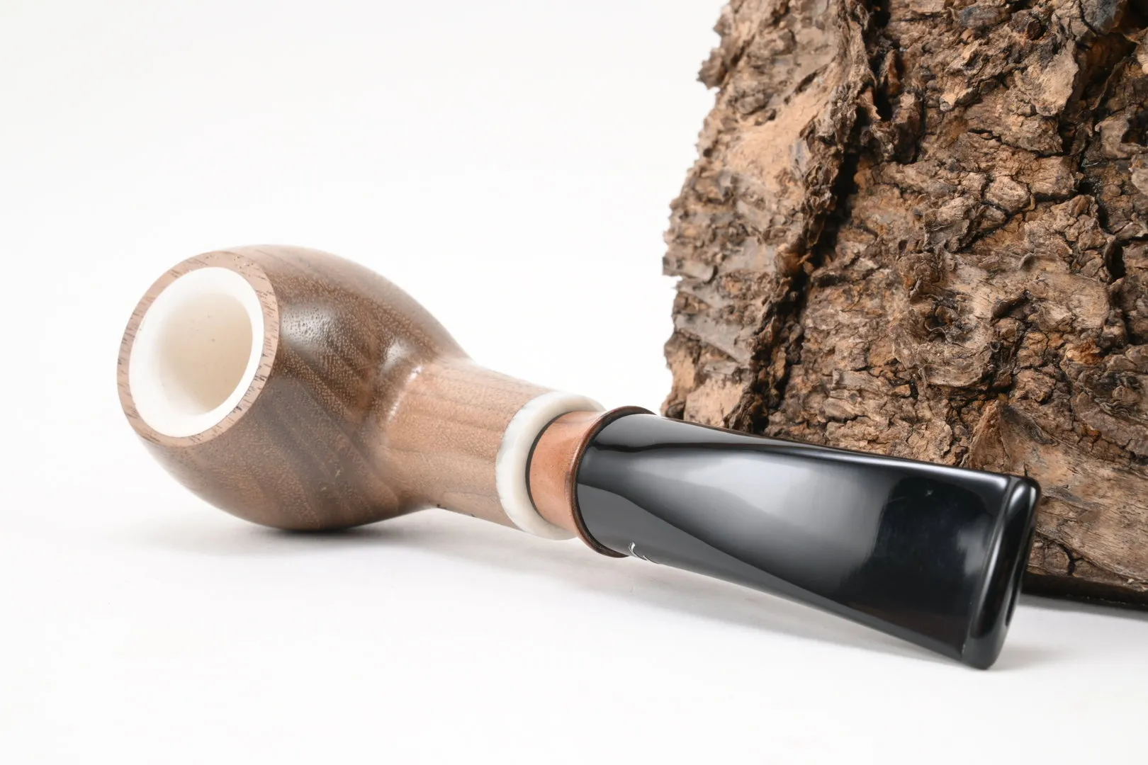 giordano_estate_walnut_14771_5