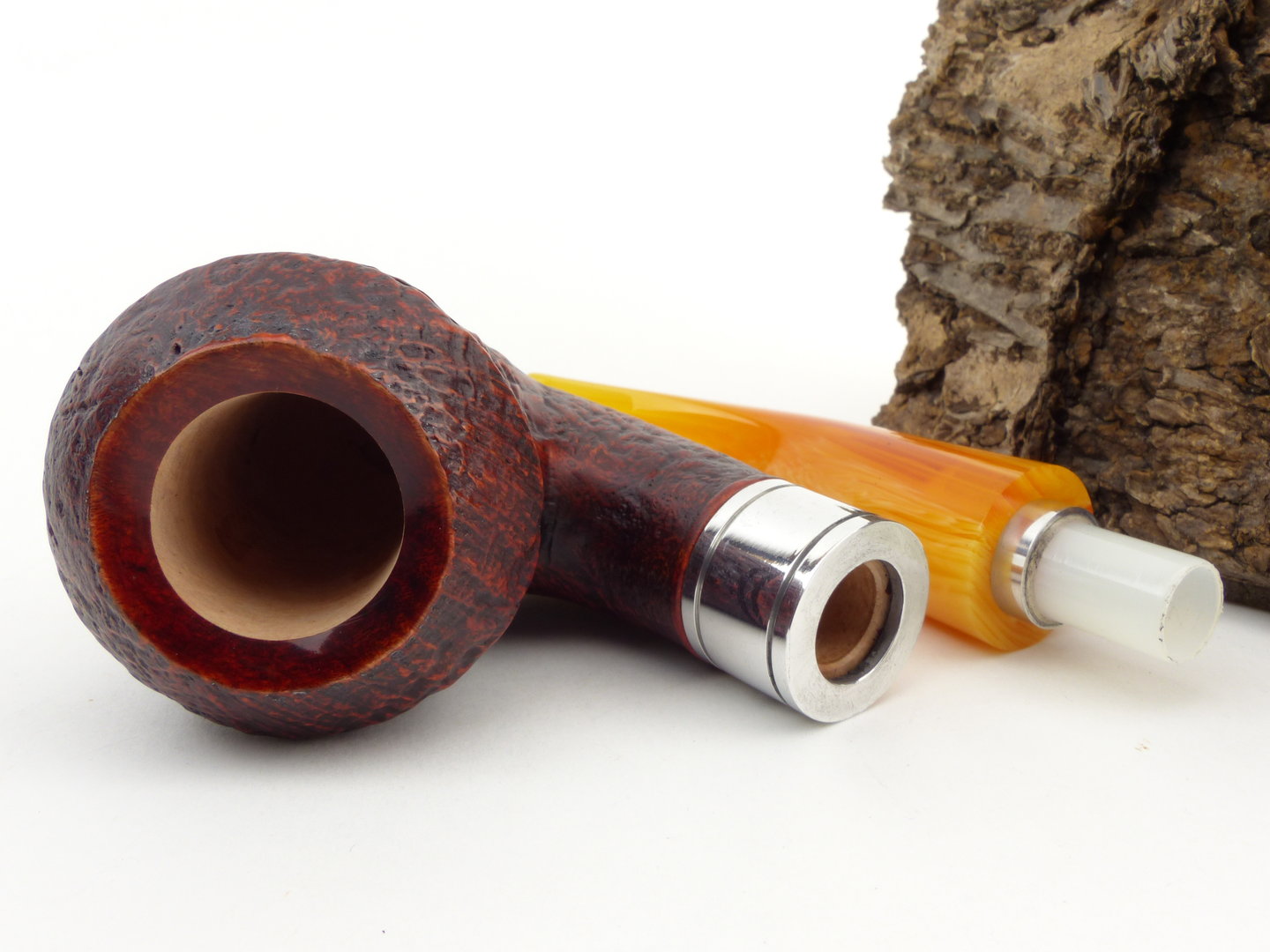 rattrays_monarch_15_sand_8