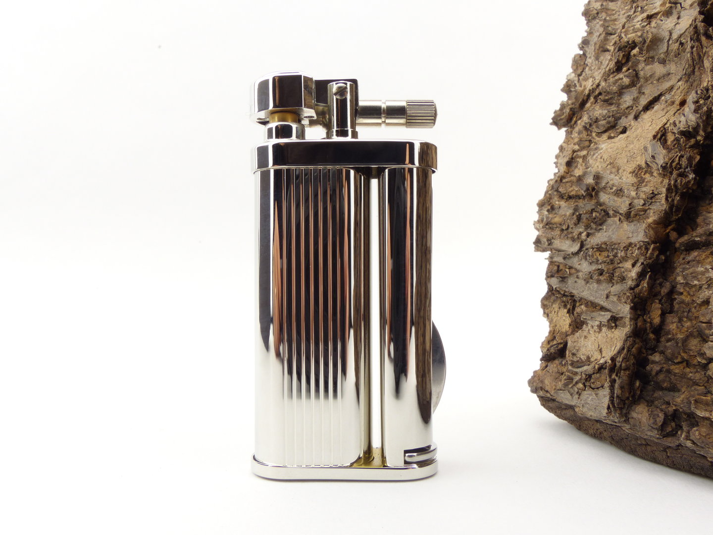 pearl_09941-61_eddie_pipe_lighter_1