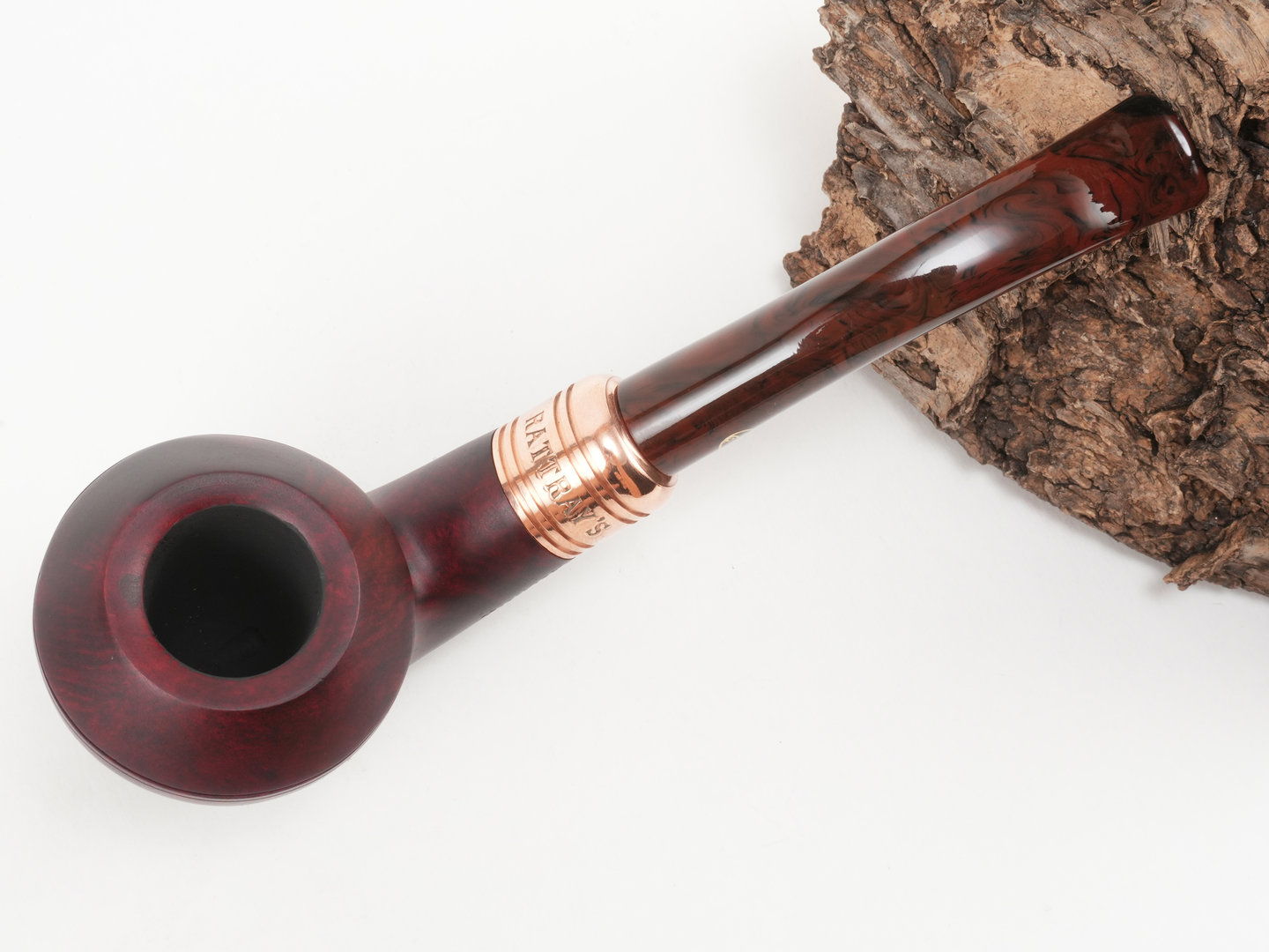 rattrays_yule_2025_red_3