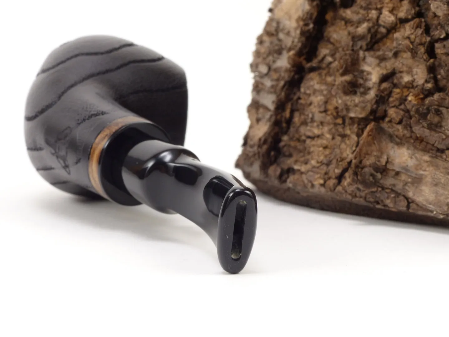 white_elephant_pipe_pfeife_cameroon_2_4
