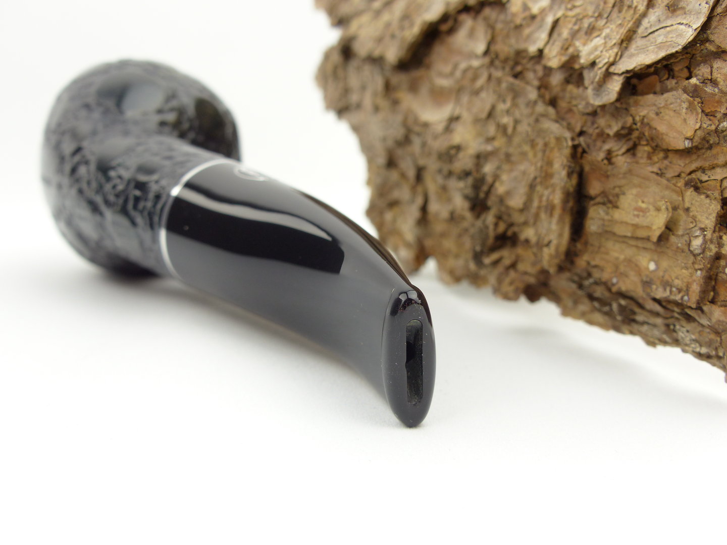 savinelli_alligator_black_320_4