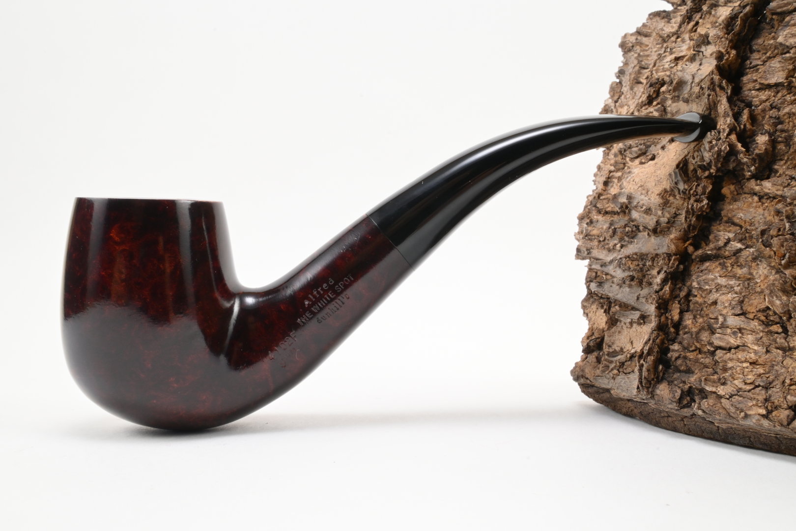 dunhill_bruyere_4102_F_9mm_37_2