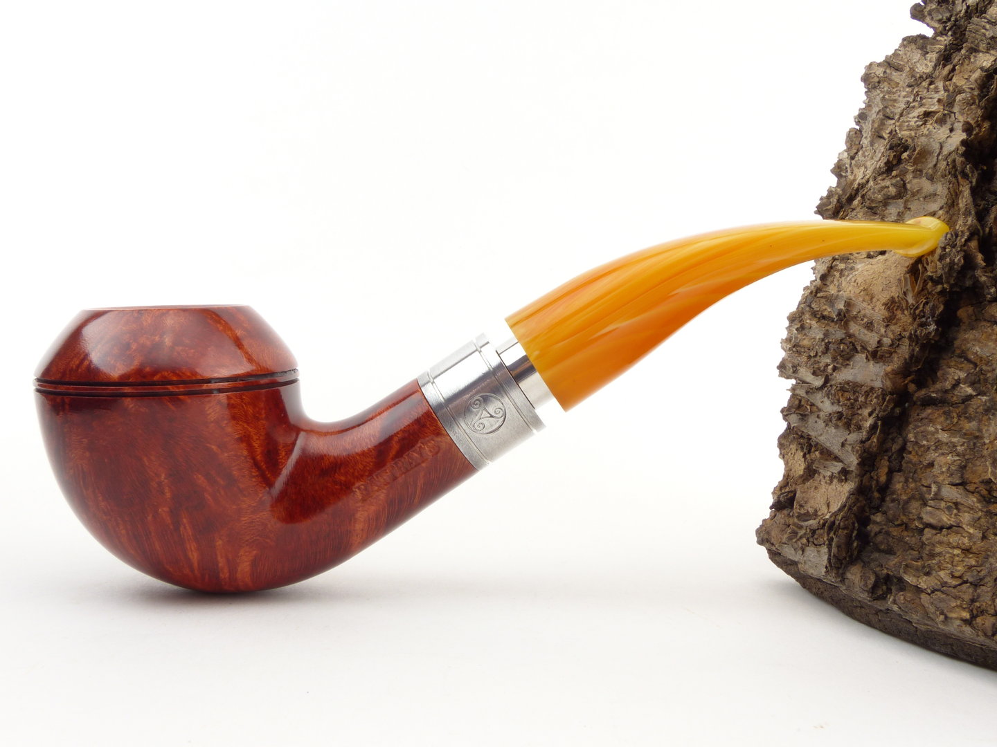 rattrays_monarch_178_light_2