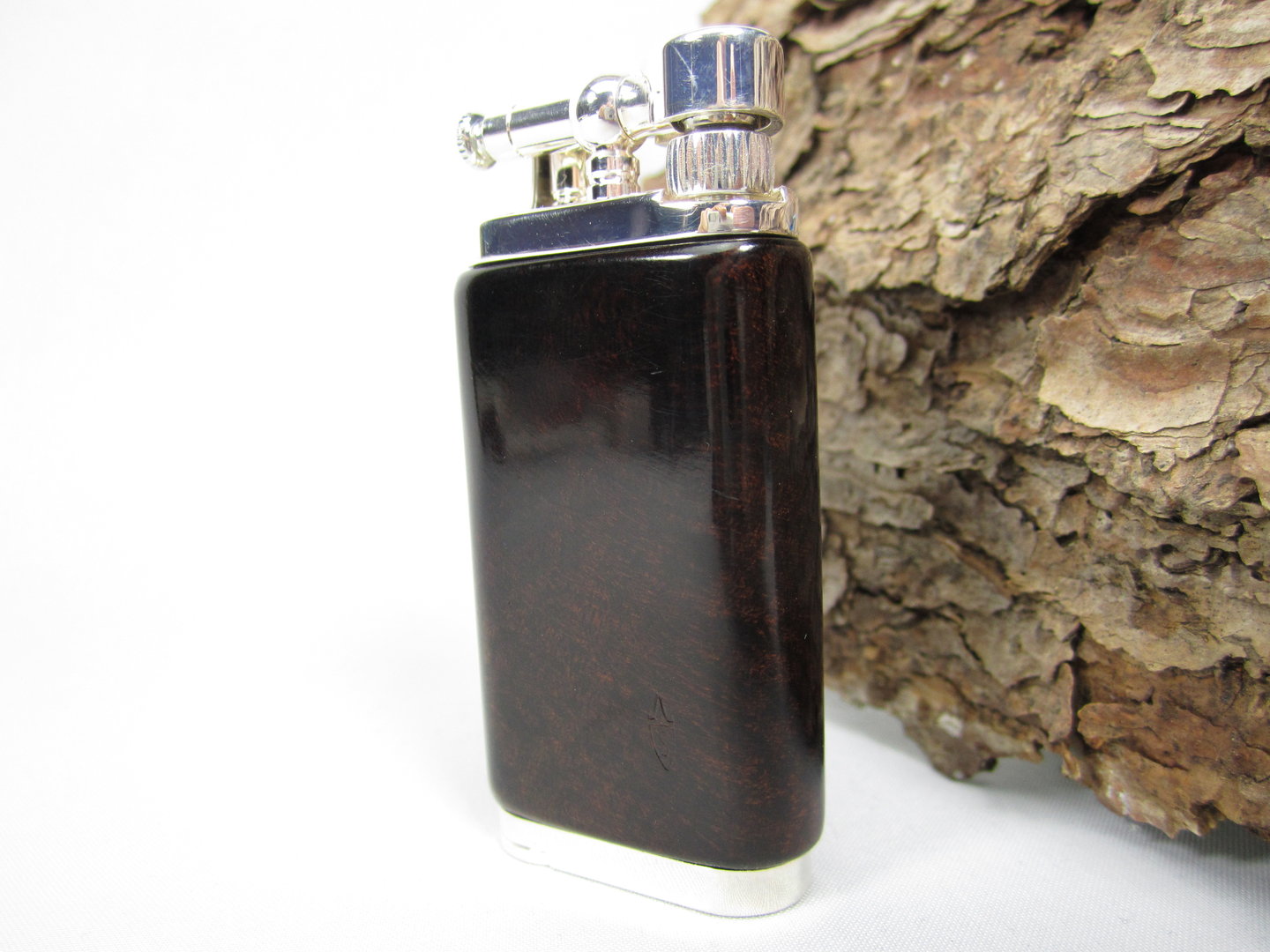 im_corona_old_boy_64_4005_8