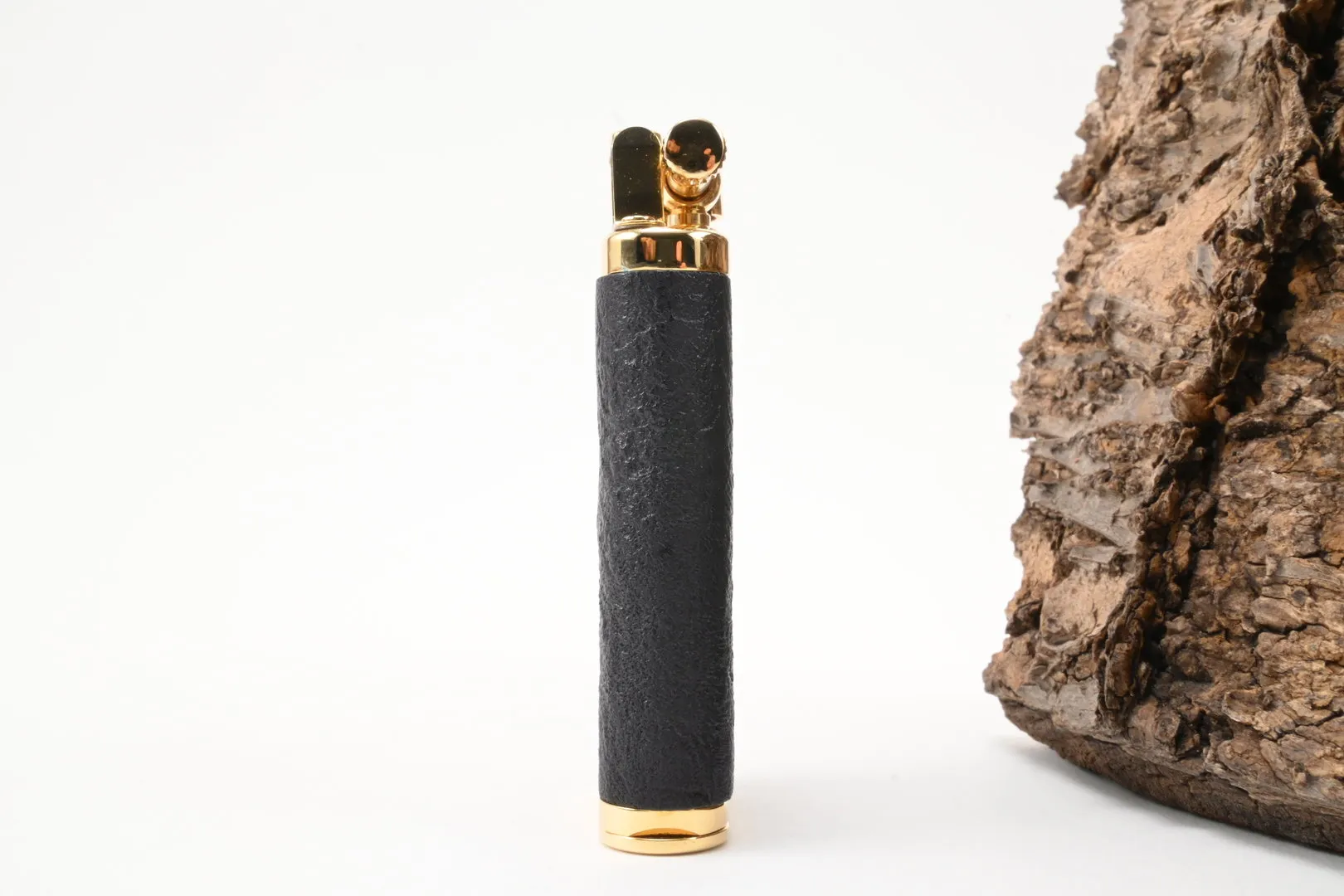 im_corona_64-5003_old_boy_pipe_lighter_4