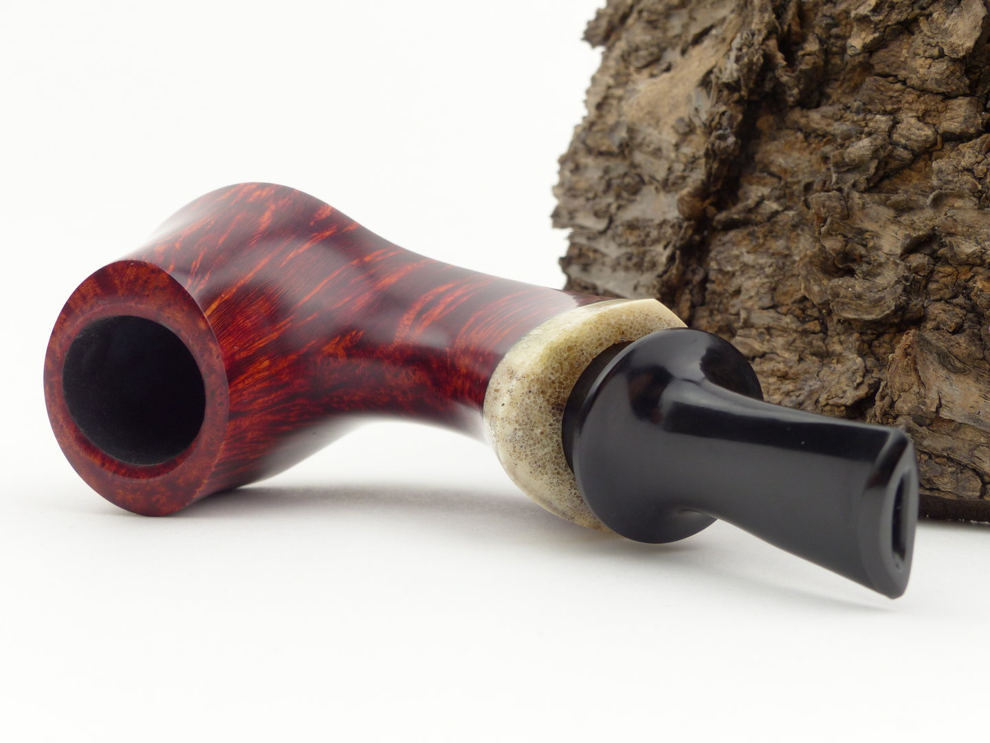 heinemann_pipes_volcano_antlers_9mm_18_5