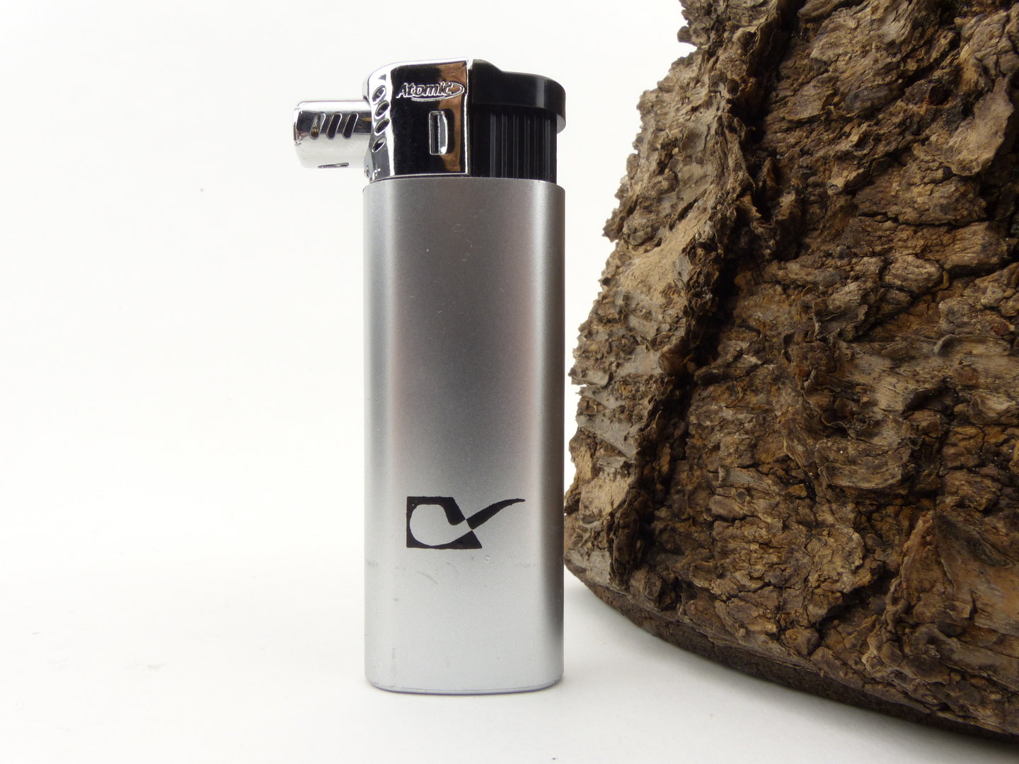 atomic_pfeifenfeuerzeug_silber_1