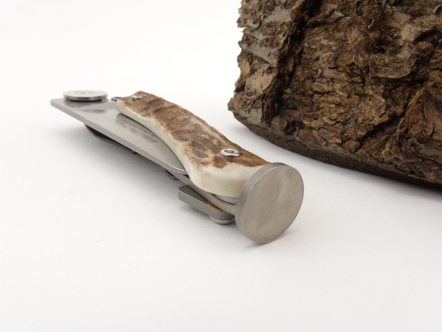 rattrays_pfeifenmesser_explorer_ram_horn_3