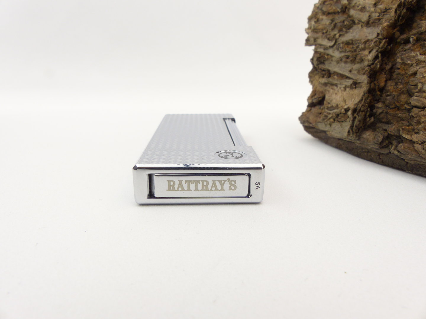 rattrays_grand_pfeifenfeuerzeug_facette_6