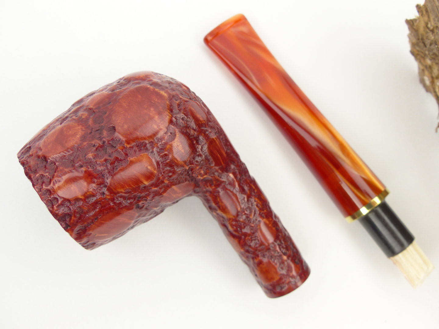 savinelli_alligator_red_128_9