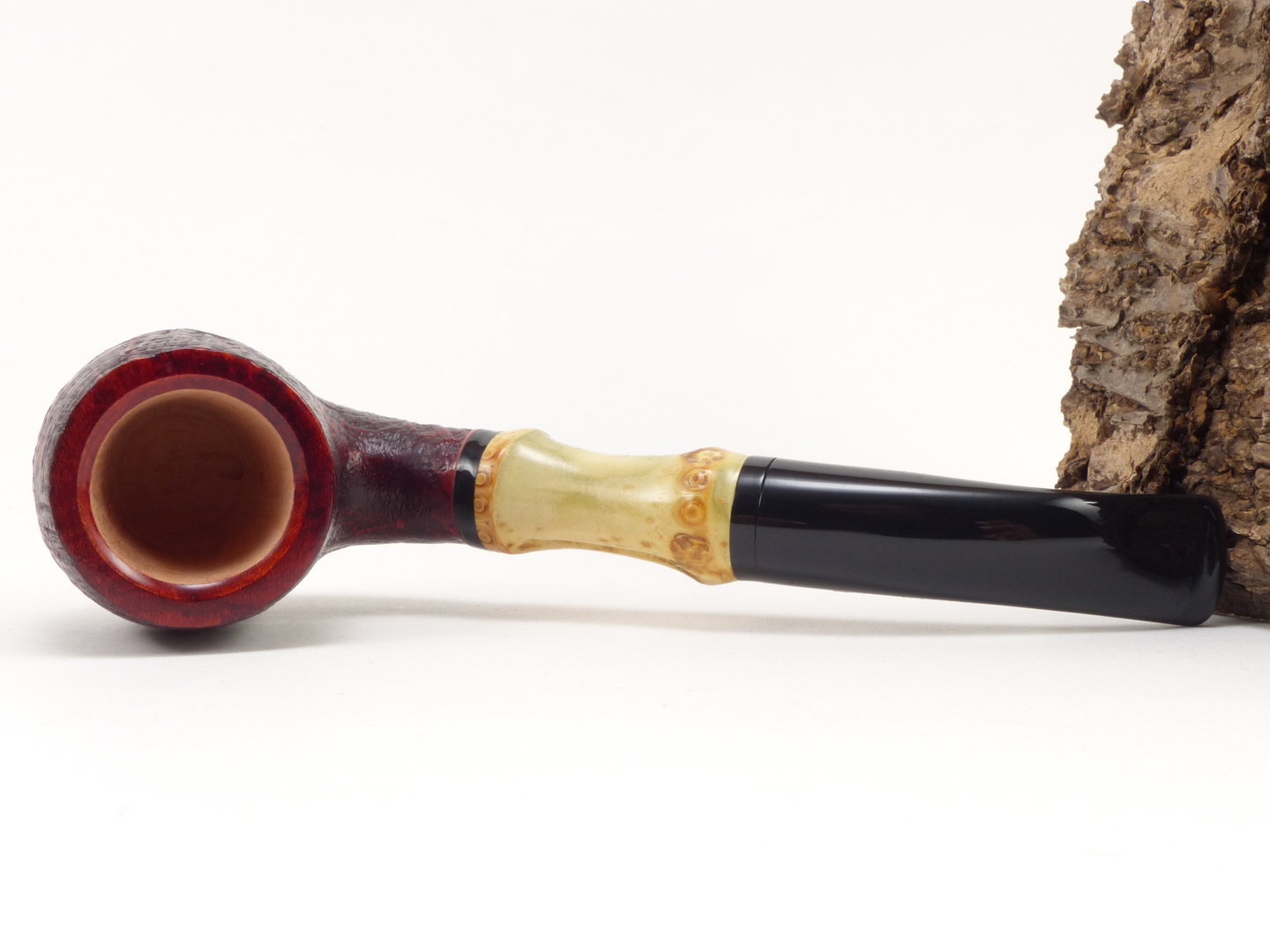 rattrays_bamboo_bent_sand_red_filter_6