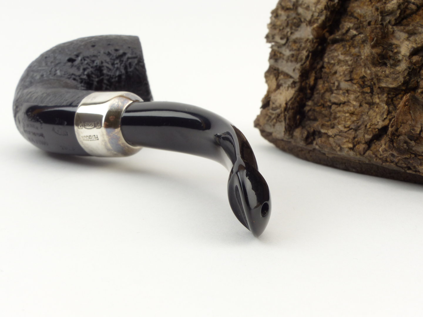 Peterson_Pipe_Of_The_Year_2023_sand_4