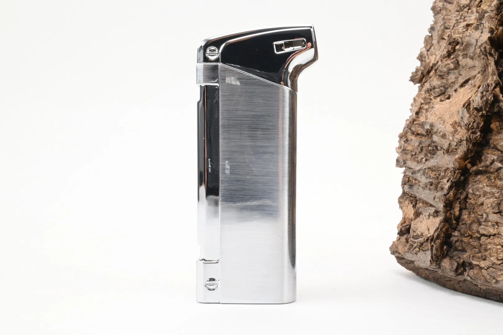 sky_pipe_lighter_james_chrome_3