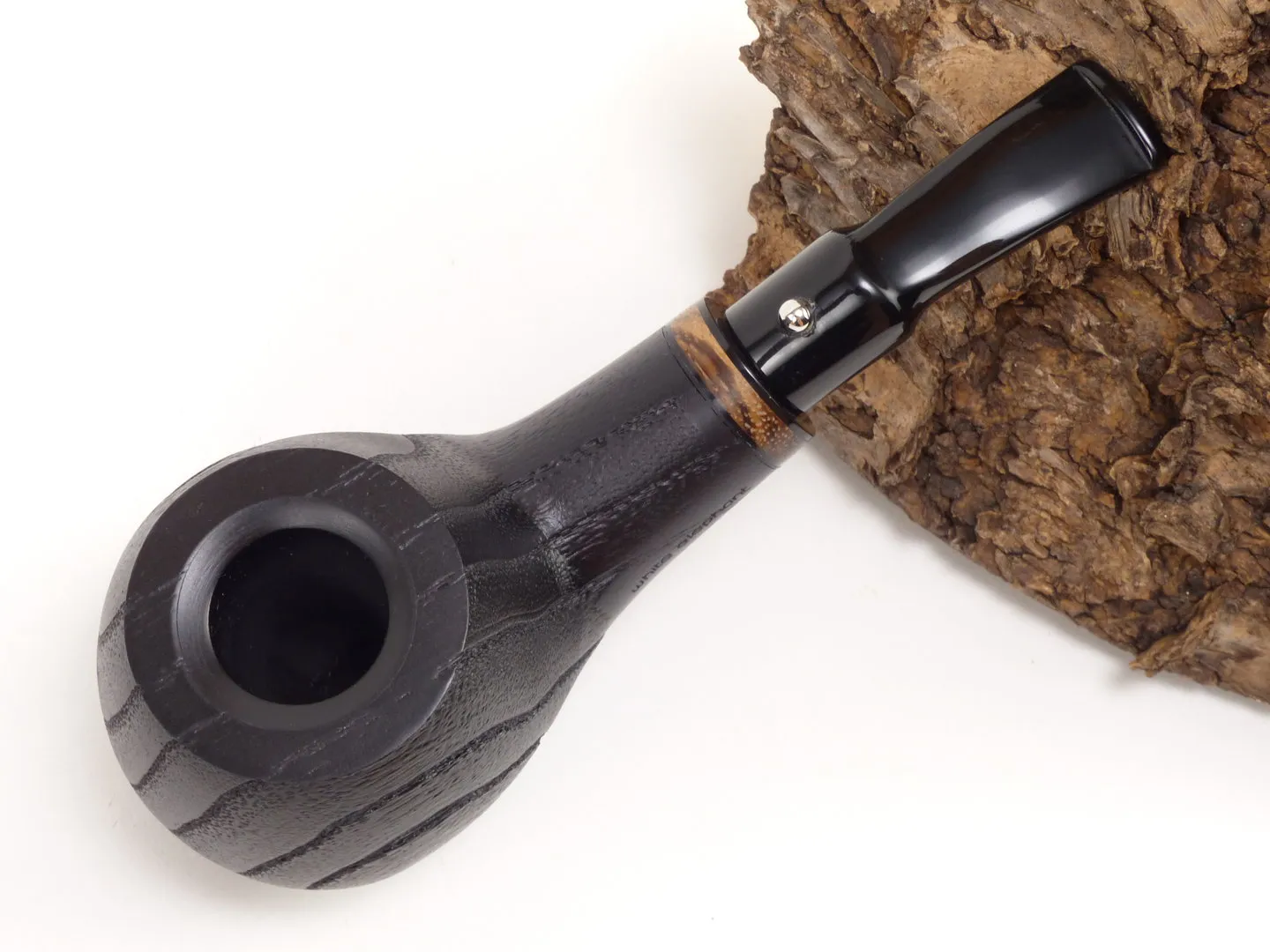 white_elephant_pipe_pfeife_cameroon_2_3