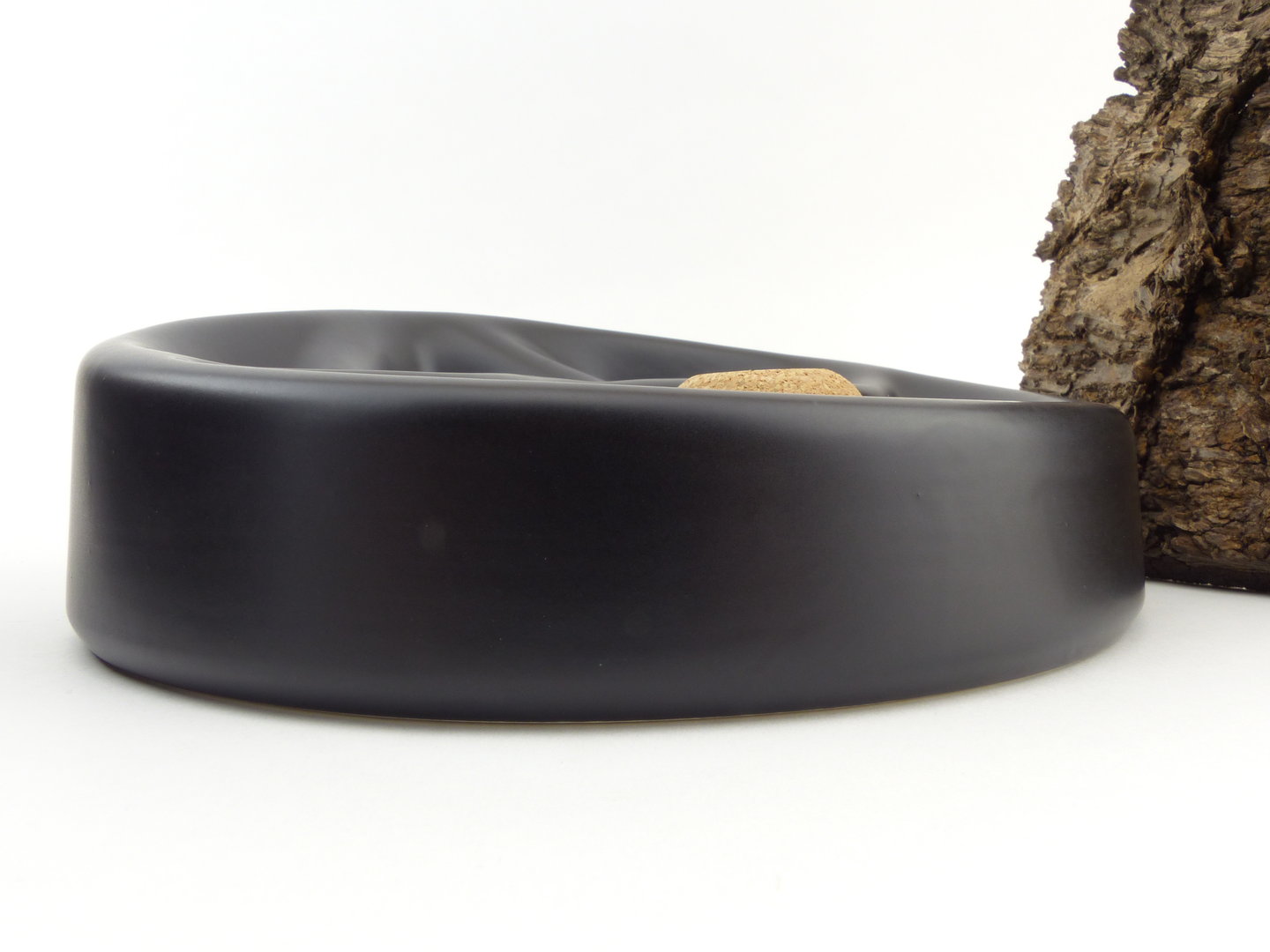 pfeifenaschenbecher_rund_schwarz_matt_3_3