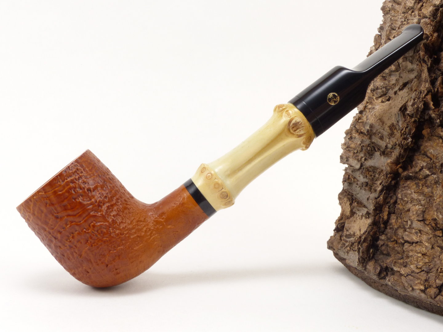 rattrays_bamboo_billiard_sand_light_filter_2