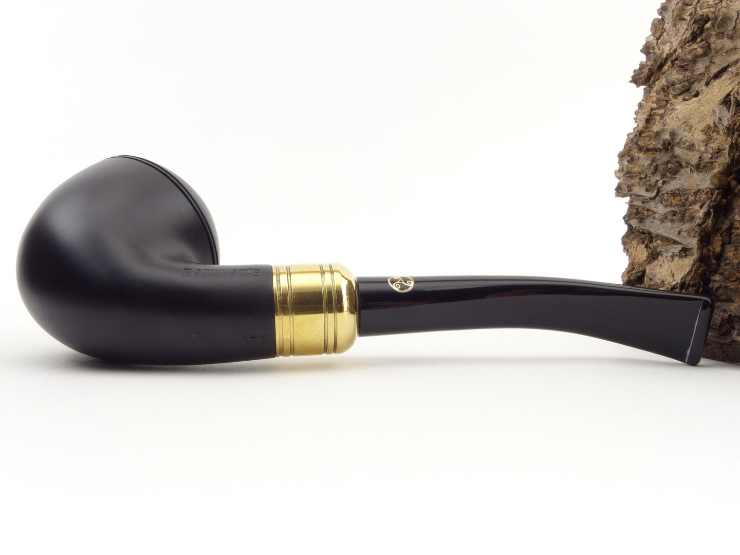 rattrays_majesty_178_black_7